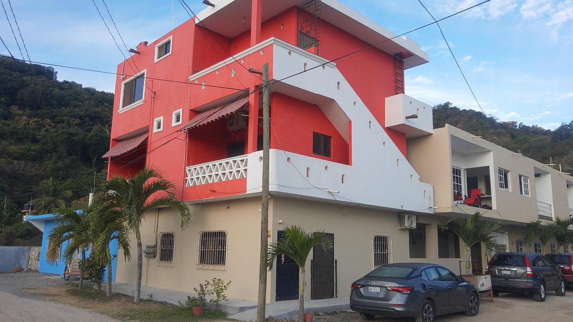 Hotel Y Bungalows Bugambilias San Patricio Melaque Exterior photo